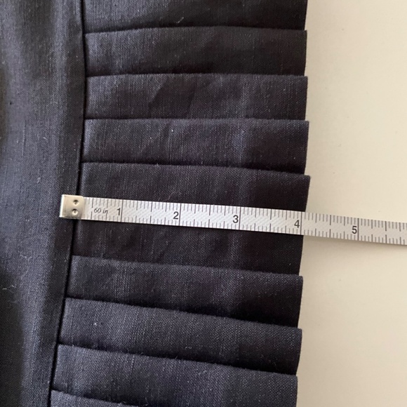 NWT ALEX MARIE 14W BLACK SLEEVELESS DRESS WITH A 4" PLEAT AT THE HEM - Picture 4 of 14